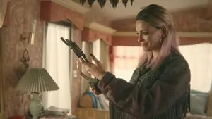 Сексуальное просвещение 1 сезон 8 серия — кадр