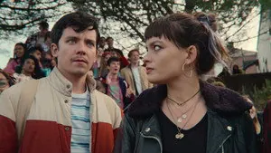Сексуальное просвещение 3 сезон 1 серия — кадр